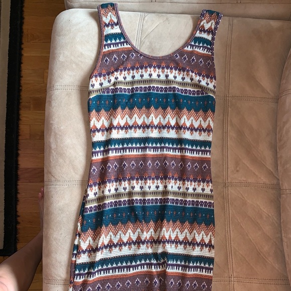 AZTEC, MULTICOLOR DRESS - SQUARE CUTOUT BACK - Picture 1 of 4